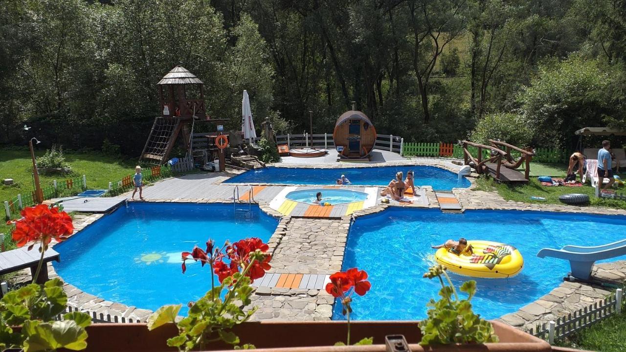 Zajazd Pod Chmurka Rabka-Zdrój Exterior foto